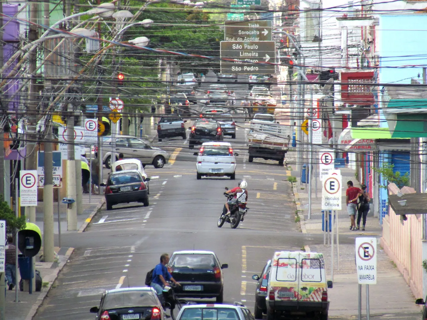 Fotografia de rua e do cotidiano em Piracicaba e São Paulo — Rua Governador — Piracicaba